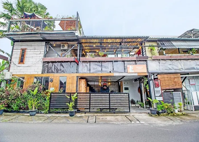 Oyo 92256 Sentosa Residence Yogyakarta