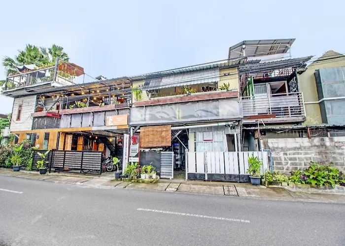 Oyo 92256 Sentosa Residence Yogyakarta